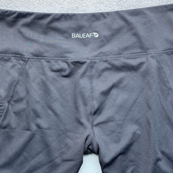 Baleaf Womens Black High Waisted Biker Shorts with Pockets Size XL Athletic Gym - Picture 3 of 9